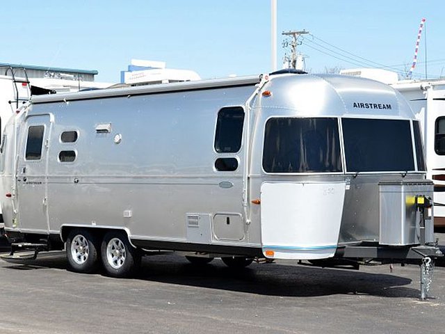 2014 Airstream Flying Cloud Photo