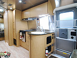 2015 Airstream Flying Cloud Photo #4