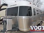 2015 Airstream Flying Cloud Photo #5