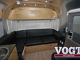 2015 Airstream Flying Cloud Photo #14