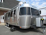 15 Airstream Flying Cloud