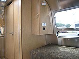 2015 Airstream Flying Cloud Photo #21