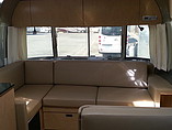 2015 Airstream Flying Cloud Photo #14