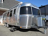 15 Airstream Flying Cloud