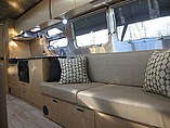2015 Airstream Flying Cloud Photo #9