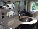 2013 Airstream International Photo #7