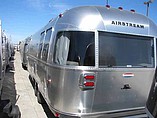 2015 Airstream International Photo #4