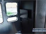 2012 Airstream International Photo #12