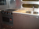 2008 Airstream International Photo #5