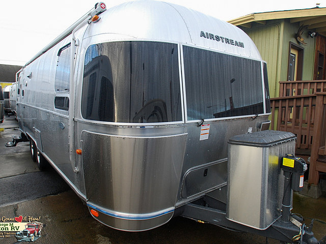 2015 Airstream Flying Cloud Photo