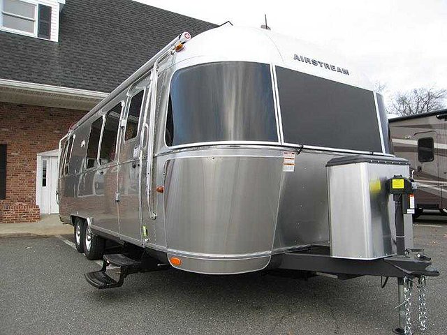 2015 Airstream Flying Cloud Photo