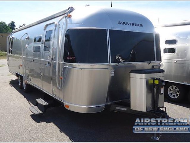 2013 Airstream Flying Cloud Photo