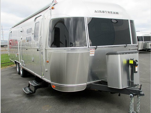 2015 Airstream Flying Cloud Photo