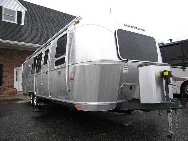 2015 Airstream Flying Cloud Photo