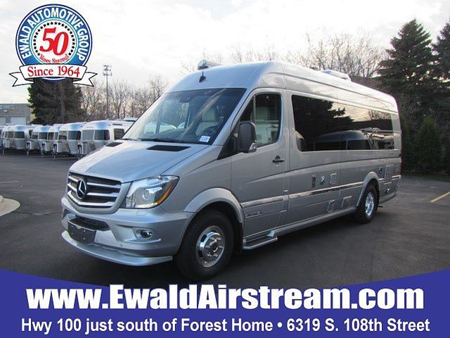 2015 Airstream International Photo