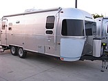 15 Airstream International Serenity