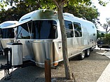 2015 Airstream International Photo #2