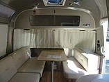 2015 Airstream International Photo #5