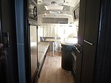 2015 Airstream International Photo #14