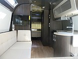 2015 Airstream International Photo #6