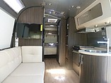 2015 Airstream International Photo #6