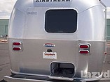 2015 Airstream International Signature Photo #6