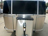 2015 Airstream International Signature Photo #5