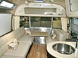 2015 Airstream International Signature Photo #7