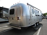 2015 Airstream International Signature Photo #23