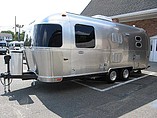 2015 Airstream International Signature Photo #21