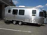 2015 Airstream International Signature Photo #24