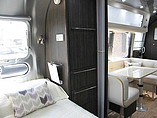 2015 Airstream International Signature Photo #9