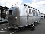 2015 Airstream International Signature Photo #23