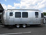 2015 Airstream International Signature Photo #24