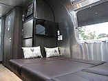 2015 Airstream International Signature Photo #11