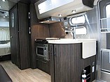 2015 Airstream International Signature Photo #10