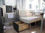 2015 Airstream International Signature Photo #8