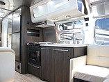 2015 Airstream International Signature Photo #6