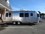 2015 Airstream International Signature Photo #29