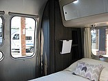 2015 Airstream International Signature Photo #19