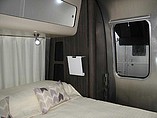2015 Airstream International Signature Photo #21