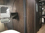 2015 Airstream International Signature Photo #22