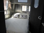 2015 Airstream International Signature Photo #16