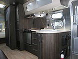 2015 Airstream International Signature Photo #10