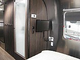 2015 Airstream International Signature Photo #19