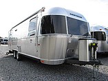 15 Airstream International Signature