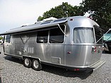 2015 Airstream International Signature Photo #26