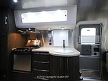 2014 Airstream International Signature Photo #15