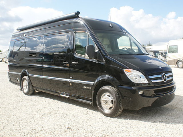 2014 Airstream Interstate EXT Photo