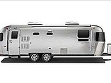 2015 Airstream Land Yacht Photo #2